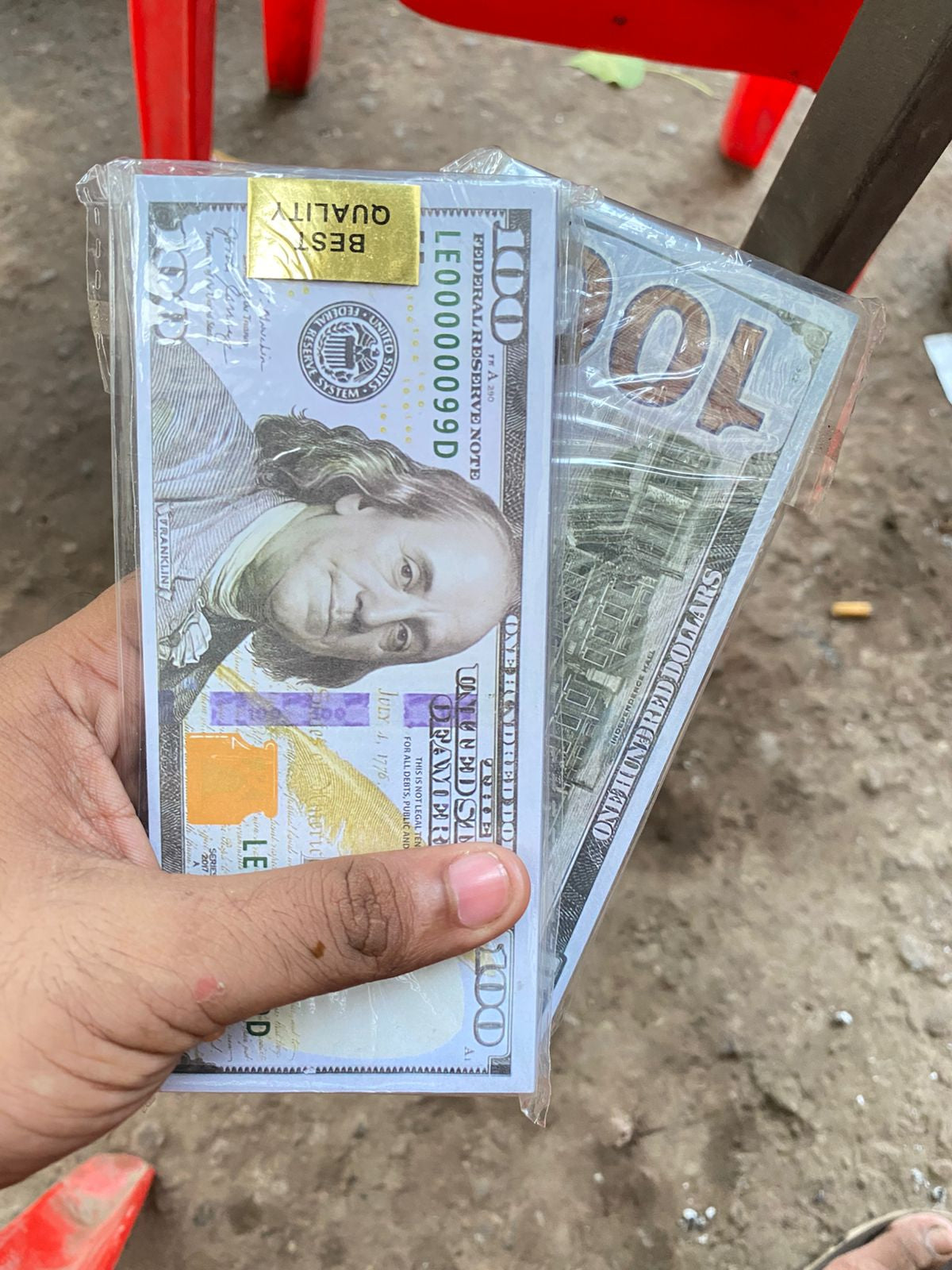 Realistic Fake Dollar Notes – 100pcs Pack | Wedding Prop Money | Video & Photo Shoot Decoration